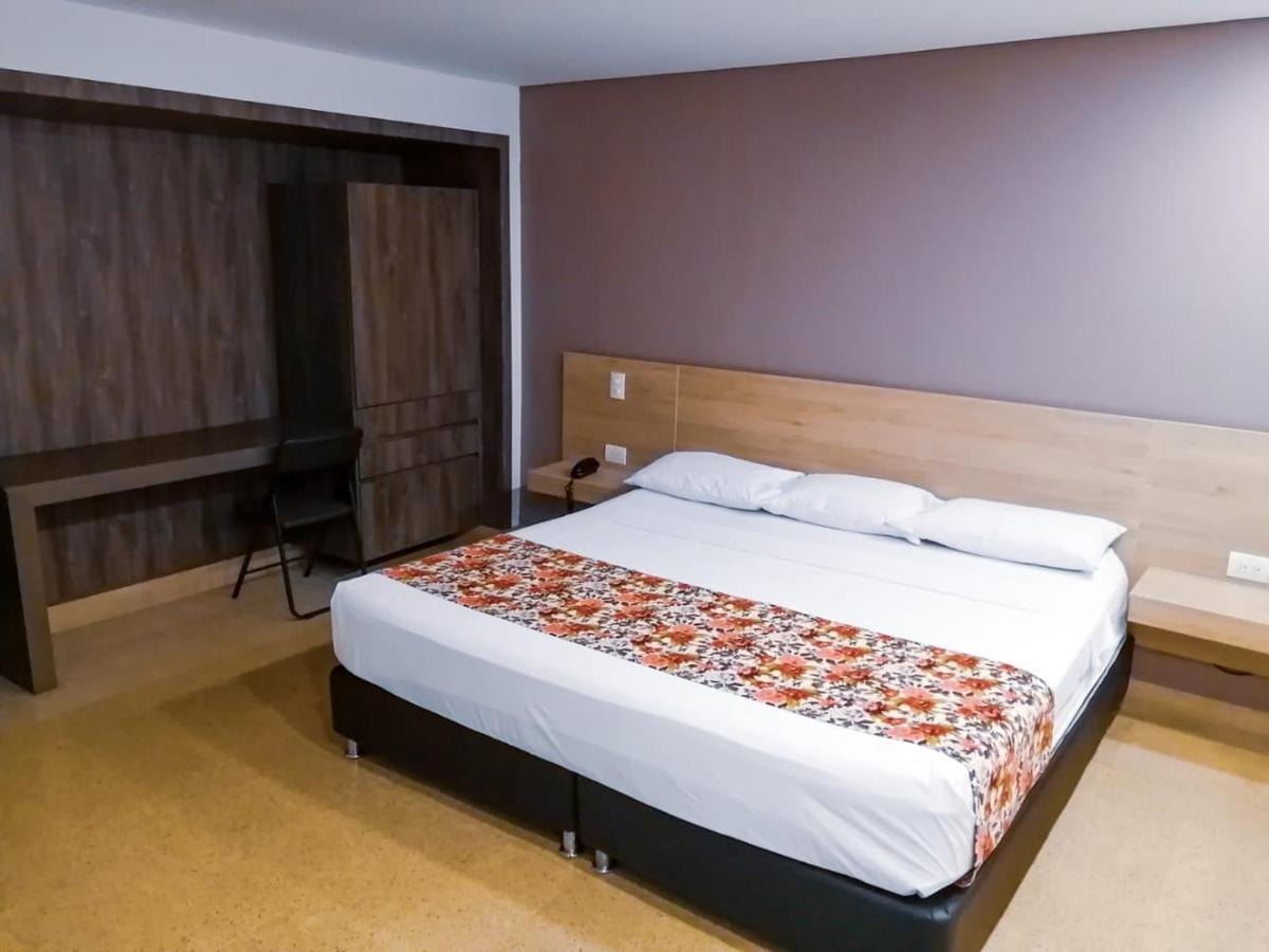 Hotel Poma Rosa Medellín Exteriér fotografie