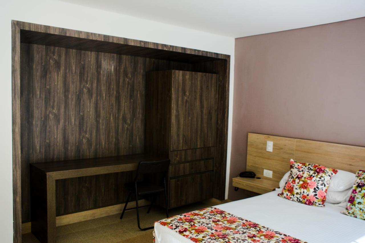 Hotel Poma Rosa Medellín Exteriér fotografie