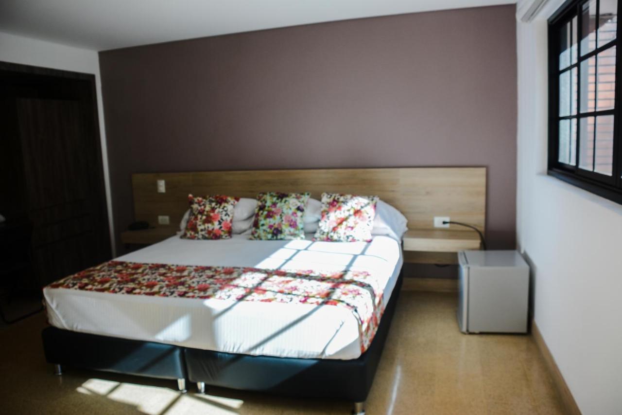 Hotel Poma Rosa Medellín Exteriér fotografie