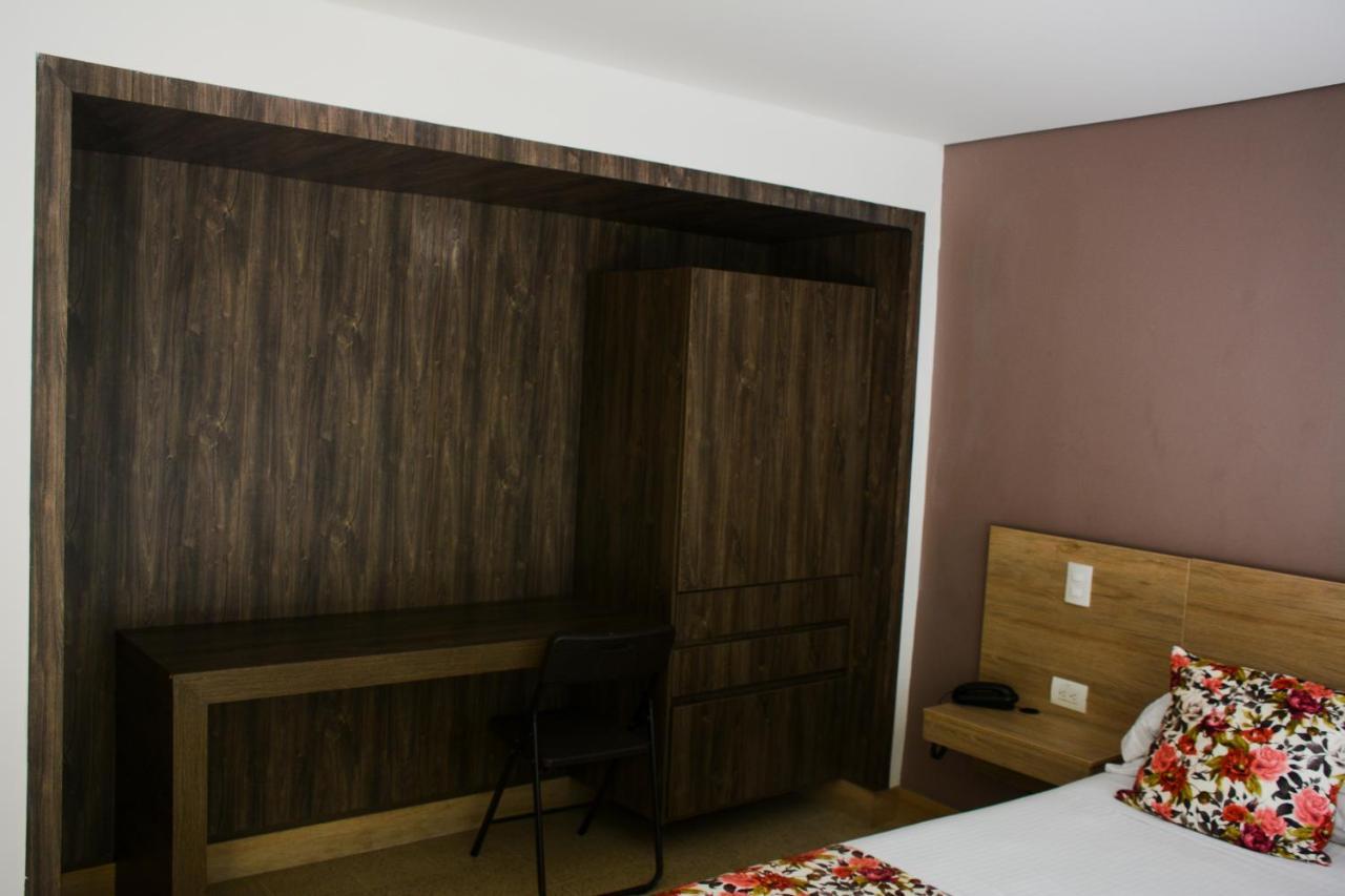 Hotel Poma Rosa Medellín Exteriér fotografie