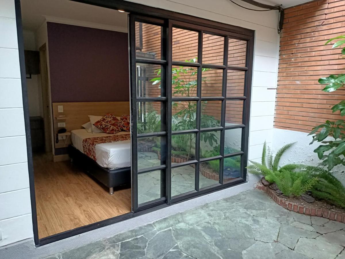 Hotel Poma Rosa Medellín Exteriér fotografie