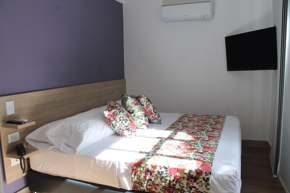 Hotel Poma Rosa Medellín Exteriér fotografie